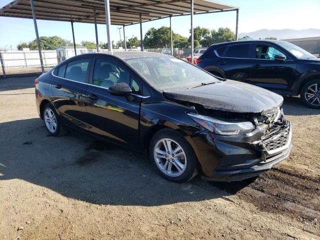 1G1BE5SM5J7201322 - 2018 CHEVROLET CRUZE LT BLACK photo 4