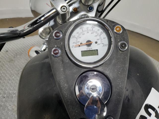 JH2RC44333M703963 - 2003 HONDA VT750 CDA 黑色 照片 8