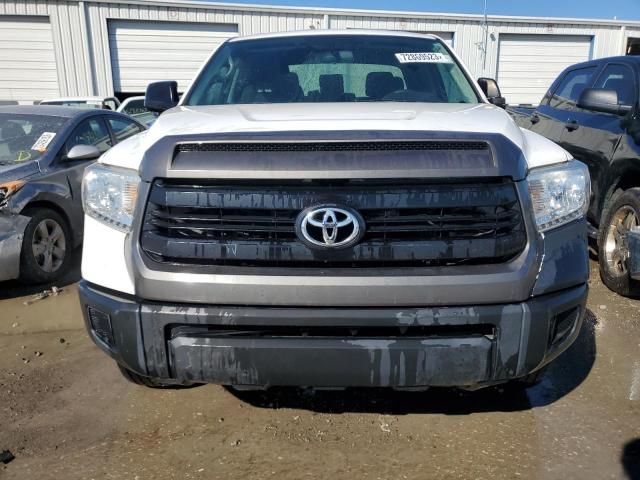 5TFUW5F1XHX602680 - 2017 TOYOTA TUNDRA DOUBLE CAB SR/SR5 WHITE photo 5
