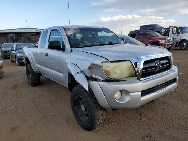 5TETU62N58Z493781 - 2008 TOYOTA TACOMA PRERUNNER ACCESS CAB SILVER photo 4