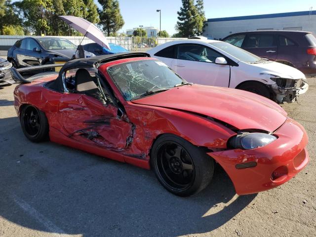 JM1NB353430303954 - 2003 MAZDA MX-5 MIATA BASE RED photo 4