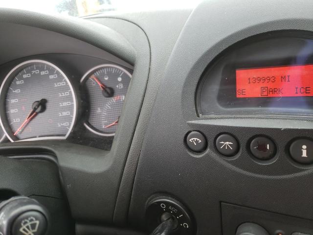 2G2WS522541346141 - 2004 PONTIAC GRAND PRIX GT2 ნაცრისფერი ფოტო 9