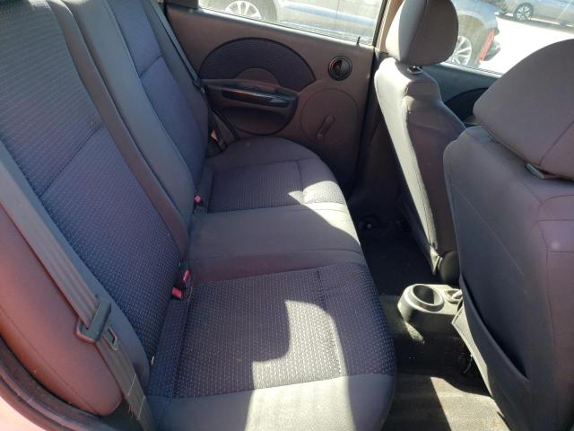 KL1TD56646B546931 - 2006 CHEVROLET AVEO BASE WHITE photo 10