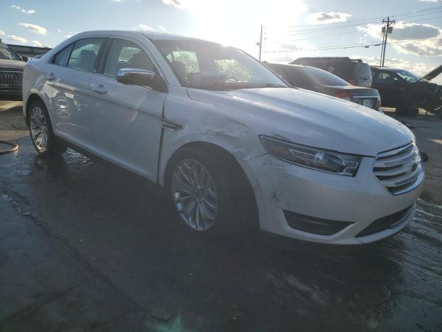 1FAHP2F81JG129841 - 2018 FORD TAURUS LIMITED WHITE photo 4