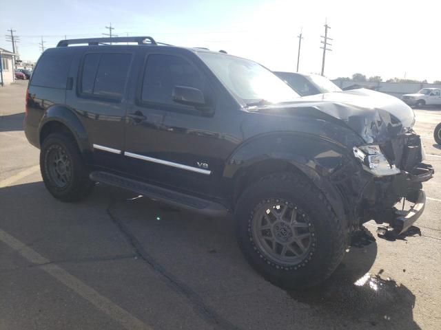 5N1BR18B88C639372 - 2008 NISSAN PATHFINDER LE BLACK photo 4