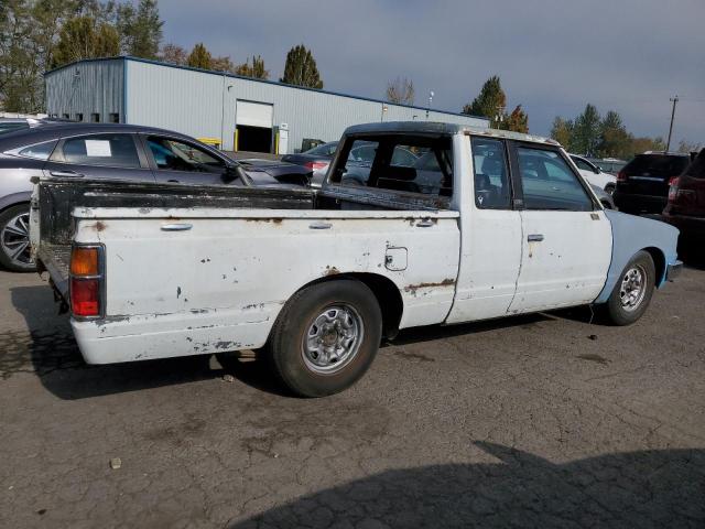 JN6ND06S1DW018381 - 1983 DATSUN 720 KING CAB WHITE photo 3