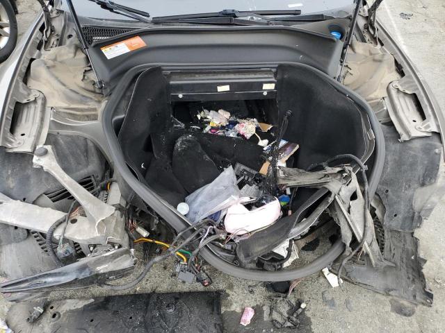 5YJSA1E13FF120298 - 2015 TESLA MODEL S შავი ფოტო 11