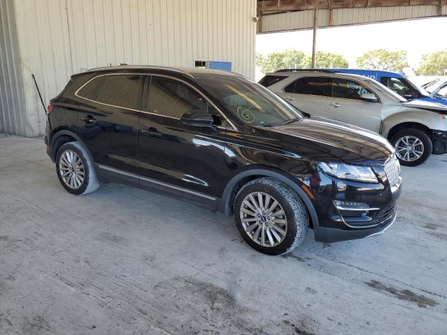 5LMCJ1C97KUL39594 - 2019 LINCOLN MKC BLACK photo 4