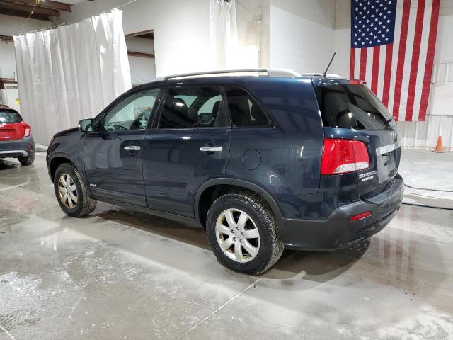 5XYKTCA66DG387917 - 2013 KIA SORENTO LX BLUE photo 2