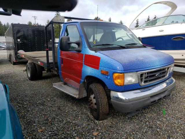 1FDXE45P87DA89778 - 2007 FORD ECONOLINE E450 SUPER DUTY CUTAWAY VAN BLUE photo 4