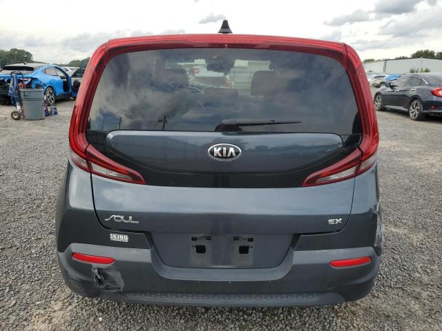 KNDJ33AU0L7094990 - 2020 KIA SOUL EX GRAY photo 6