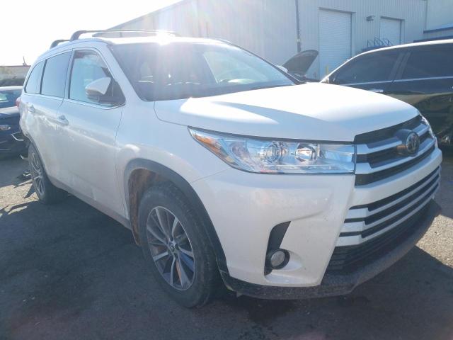 5TDJZRFH3KS567704 - 2019 TOYOTA HIGHLANDER SE WHITE photo 4