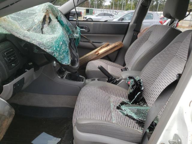 JF1SG65645G738781 - 2005 SUBARU FORESTER 2.5XS Белый фото 7