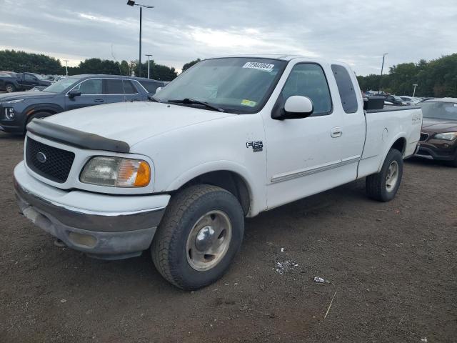 1FTRX18LXYKA81676 - 2000 FORD F150 Weiß Foto 1