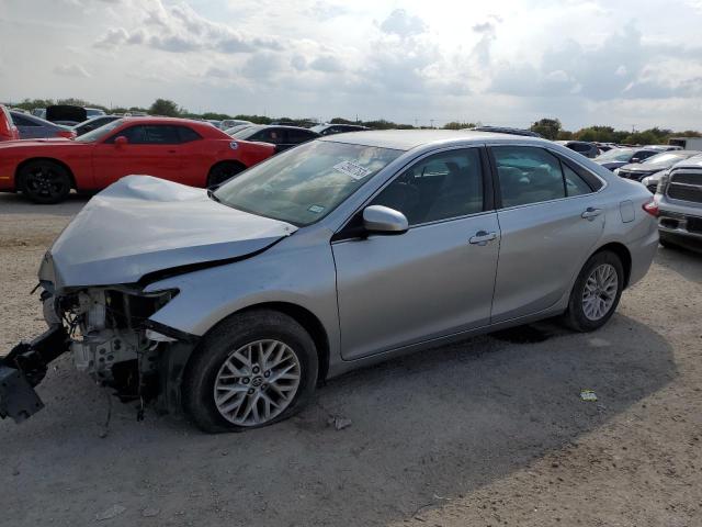 4T4BF1FK8GR529822 - 2016 TOYOTA CAMRY LE SILVER photo 1