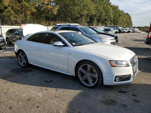 WAUVVAFR5BA034481 - 2011 AUDI S5 PRESTIGE WHITE photo 4