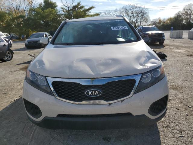 5XYKT4A21BG114593 - 2011 KIA SORENTO BASE CREAM photo 5