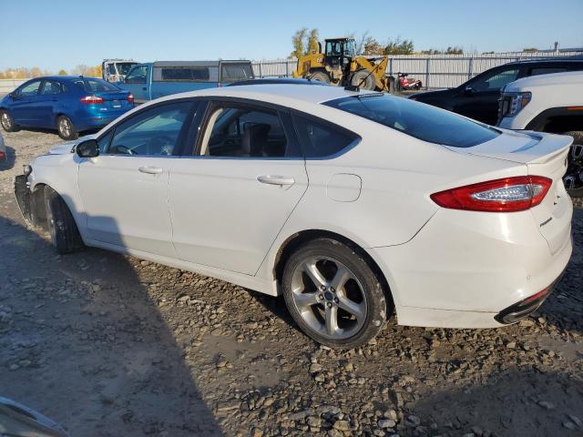 3FA6P0T91GR263002 - 2016 FORD FUSION SE WHITE photo 2