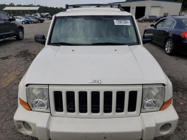 1J8HG48N36C104911 - 2006 JEEP COMMANDER WHITE photo 5