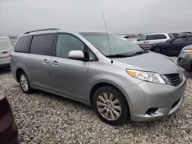 5TDJK3DC4CS045142 - 2012 TOYOTA SIENNA LE SILVER photo 4