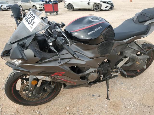 JKBZXJH17PA015904 - 2023 KAWASAKI ZX636 K GRAY photo 10