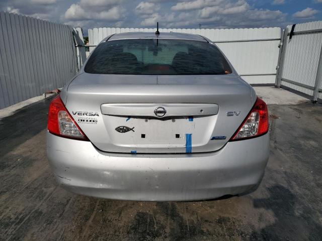 3N1CN7AP2CL810307 - 2012 NISSAN VERSA S SILVER photo 6