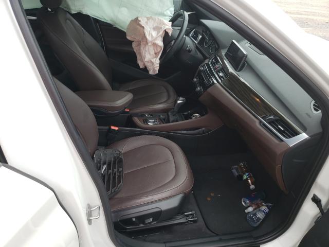 WBXHT3C30H5F69971 - 2017 BMW X1 XDRIVE28I Белый фото 5