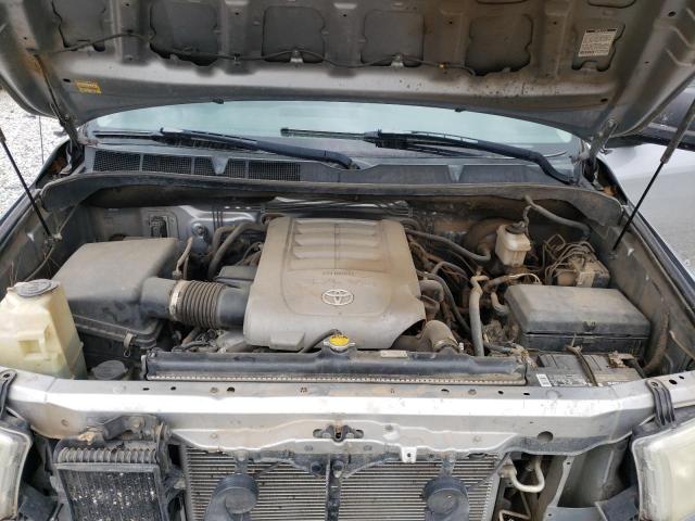 5TFDV54138X036948 - 2008 TOYOTA TUNDRA CREWMAX SILVER photo 11