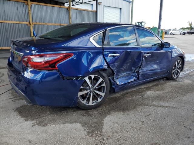 1N4AL3AP1HN318061 - 2017 NISSAN ALTIMA 2.5 BLUE photo 3