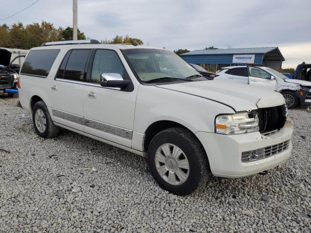 5LMFL27598LJ20204 - 2008 LINCOLN NAVIGATOR L WHITE photo 4