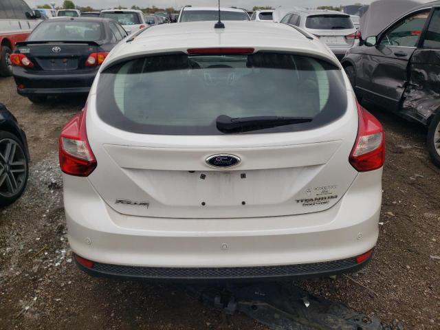 1FADP3N29DL370639 - 2013 FORD FOCUS TITANIUM WHITE photo 6