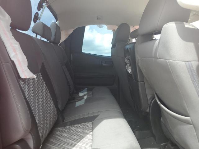 5TFUM5F17JX078464 - 2018 TOYOTA TUNDRA DOUBLE CAB SR/SR5 RED photo 10