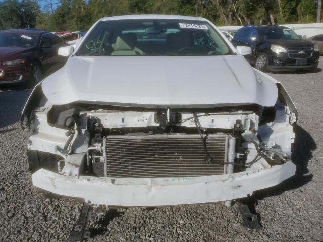 1G11C5SA2DF333343 - 2013 CHEVROLET MALIBU 1LT WHITE photo 5