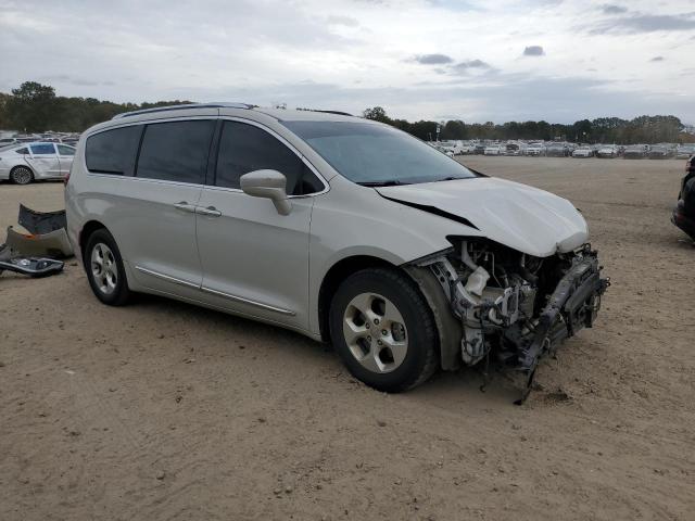 2C4RC1EG8HR839471 - 2017 CHRYSLER PACIFICA TOURING L PLUS WHITE photo 4