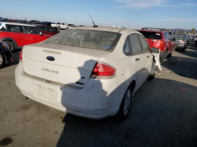 1FAHP3FN0AW224991 - 2010 FORD FOCUS SE WHITE photo 3