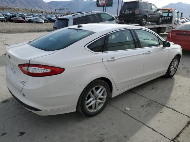 3FA6P0HDXER121984 - 2014 FORD FUSION SE WHITE photo 3