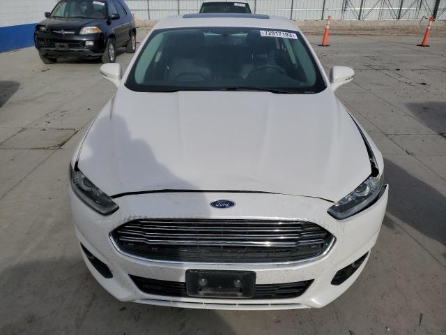 3FA6P0HDXER121984 - 2014 FORD FUSION SE WHITE photo 5