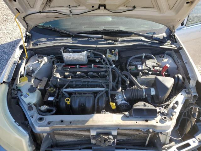 1FAHP3HNXAW199871 - 2010 FORD FOCUS SEL SILVER photo 11