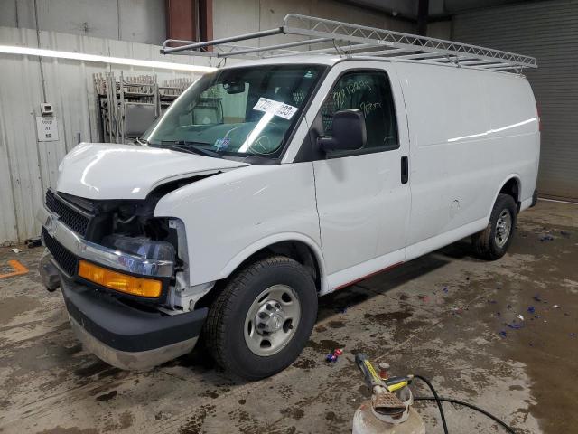 1GCWGAFGXJ1907155 - 2018 CHEVROLET EXPRESS G2 WHITE photo 1