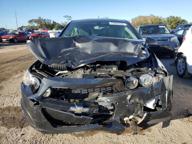 1G1JA6SH4G4150096 - 2016 CHEVROLET SONIC LS 石墨色 照片 5