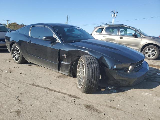 1ZVBP8AM3B5105302 - 2011 FORD MUSTANG BLACK photo 4