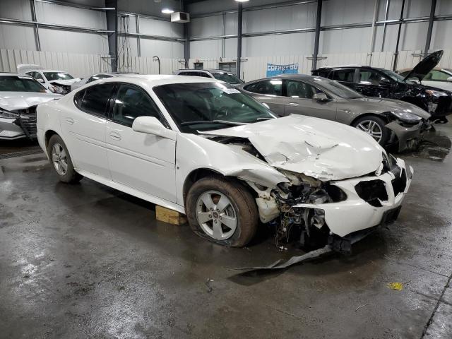 2G2WP552X61232197 - 2006 PONTIAC GRAND PRIX WHITE photo 4