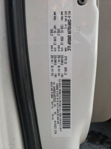 2A4RR5DG1BR733291 - 2011 CHRYSLER TOWN & COU TOURING WHITE photo 13