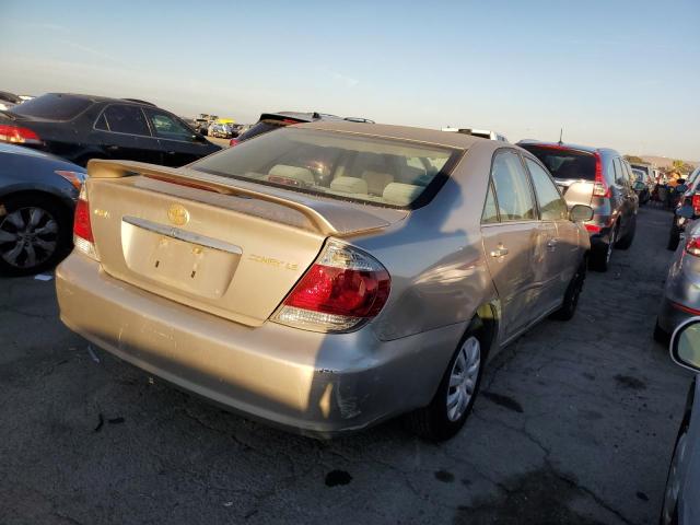 4T1BE30K15U001456 - 2005 TOYOTA CAMRY LE GRAY photo 3