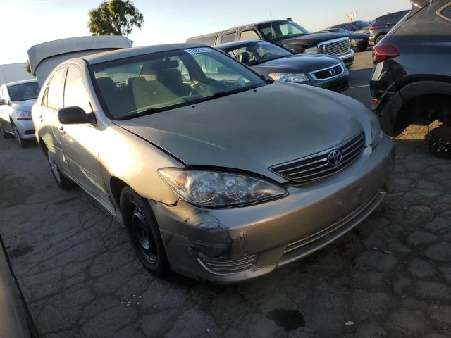 4T1BE30K15U001456 - 2005 TOYOTA CAMRY LE GRAY photo 4