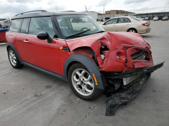 WMWZF3C55BTY00712 - 2011 MINI COOPER CLUBMAN RED photo 4