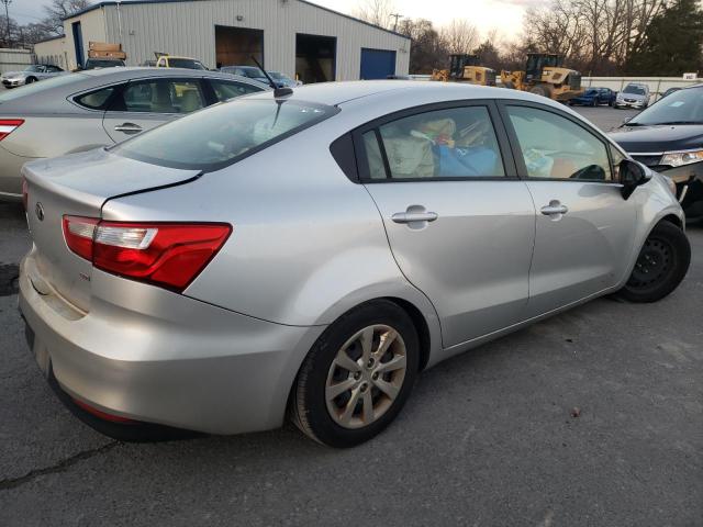 KNADM4A30G6652658 - 2016 KIA RIO LX SILVER photo 3