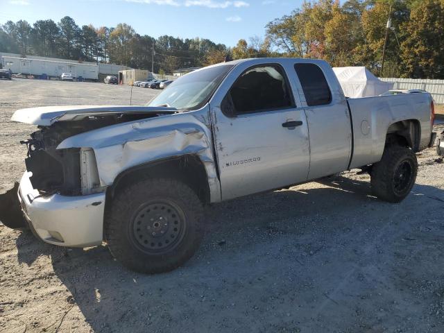 1GCSCSE02AZ274544 - 2010 CHEVROLET SILVERADO C1500 LT GRAY photo 1