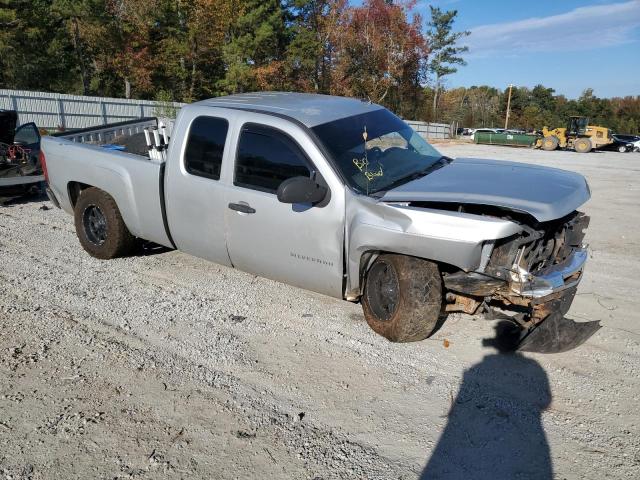 1GCSCSE02AZ274544 - 2010 CHEVROLET SILVERADO C1500 LT GRAY photo 4