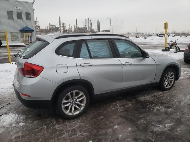 WBAVL1C55EVY20835 - 2014 BMW X1 XDRIVE28I GRAY photo 3